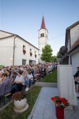 219 Koncert pod lipo Foto atelje Postojna